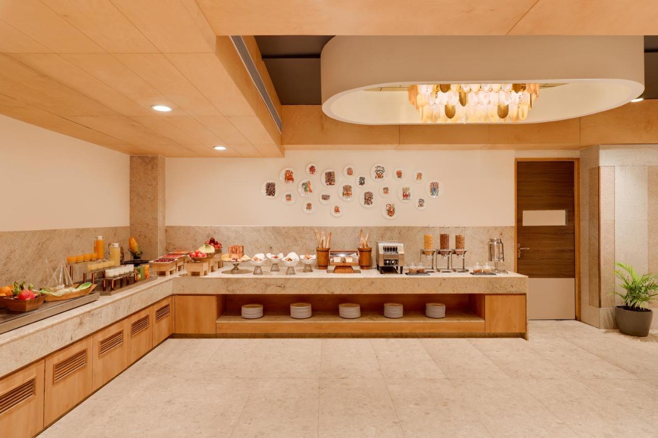 Lemon Tree Hotel Бопал Екстериор снимка